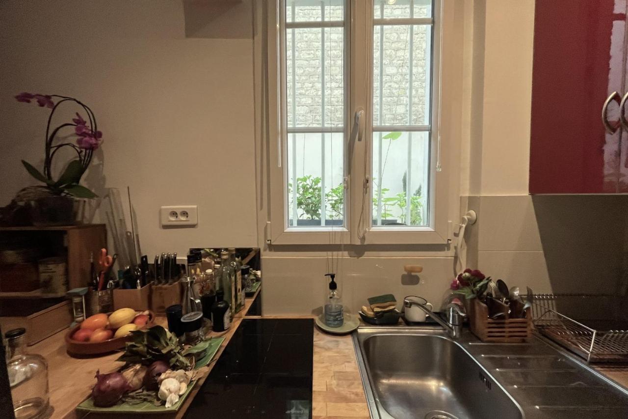 Charming In The Heart Of Appartement Paris